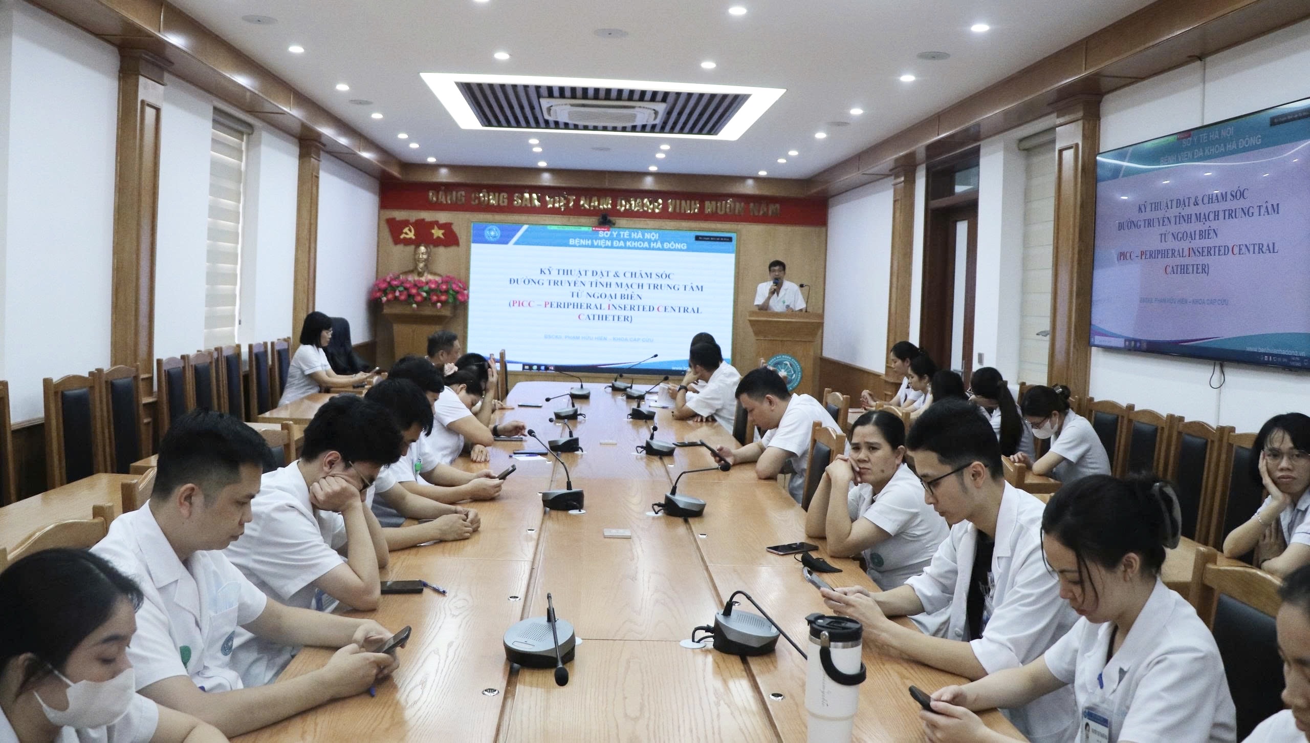 Sinh hoạt khoa học tháng 07 - Bệnh viện Đa khoa Hà Đông
