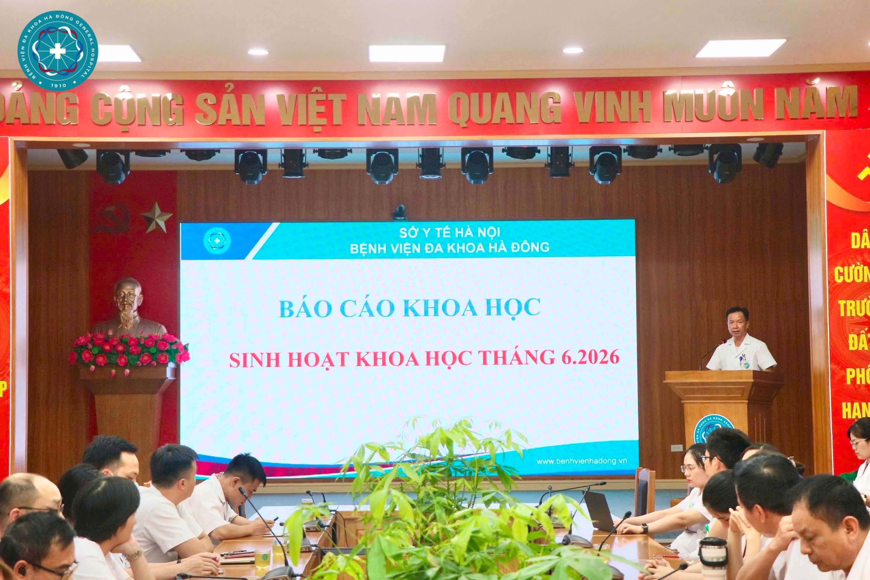 Sinh hoạt khoa học tháng 6: Tiếp cận toàn diện về sức khỏe tâm thần, phục hồi chức năng và điều trị loãng xương