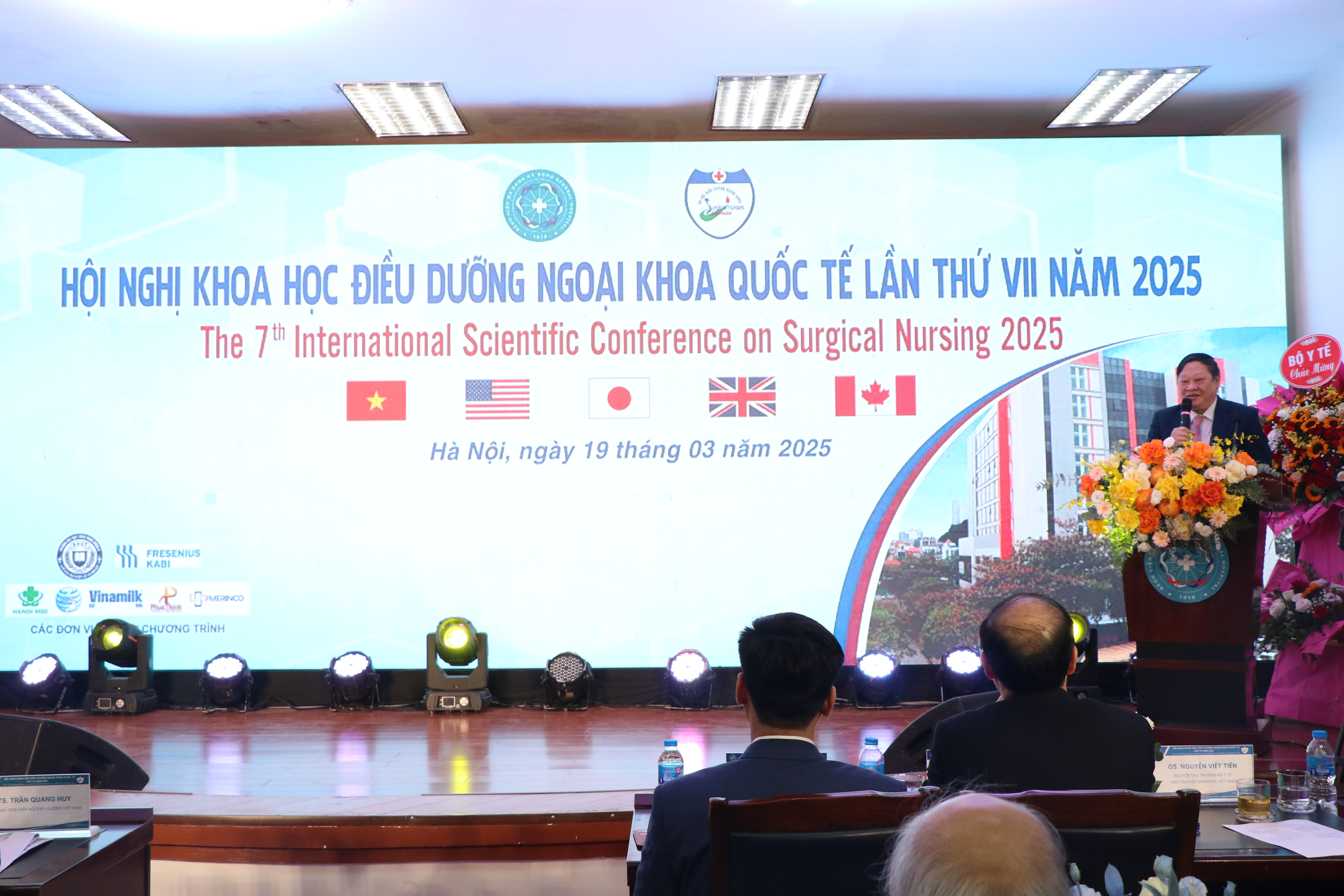 500 đại biểu, 30 chuyên gia quốc tế dự Hội nghị khoa học điều dưỡng ngoại khoa