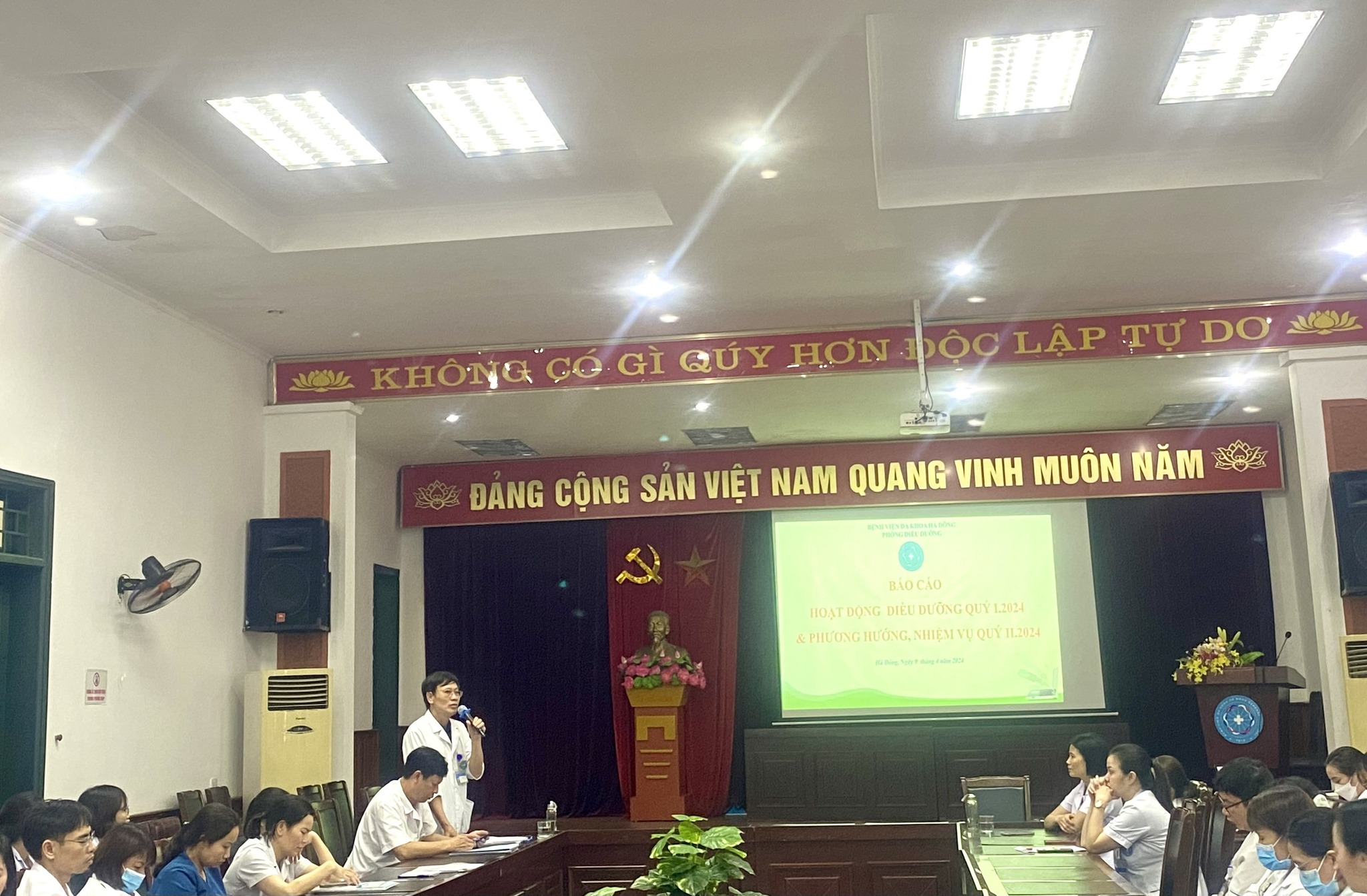  Điều dưỡng BVĐK Hà Đông tổng kết hoạt động công tác Điều dưỡng 3 tháng đầu năm 