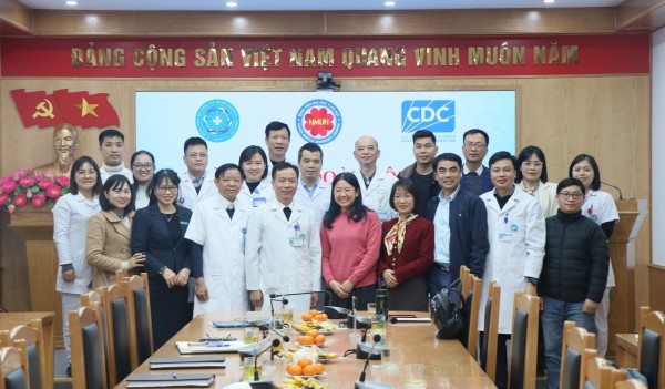 BVĐK Hà Đông đón tiếp đoàn CDC Hoa Kỳ tại Việt Nam: Tăng cường hợp tác kiểm soát nhiễm khuẩn, nâng cao an toàn người bệnh