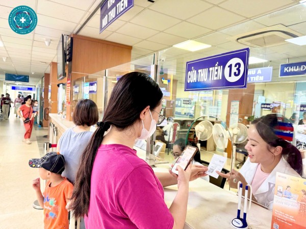 Chuyển đổi số trong thanh toán viện phí – Bước tiến nâng cao chất lượng phục vụ người bệnh tại Bệnh viện Đa khoa Hà Đông