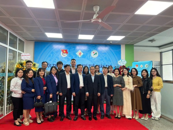 BVĐK Hà Đông đã hoàn thành báo cáo các đề tài tham dự Hội thi Kỹ thuật sáng tạo tuổi trẻ ngành Y tế Thủ đô năm 2025