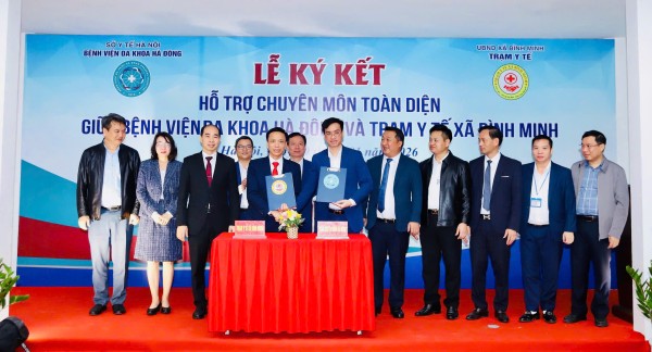 Bệnh viện Đa khoa Hà Đông đồng hành nâng tầm y tế cơ sở  vì sức khỏe nhân dân