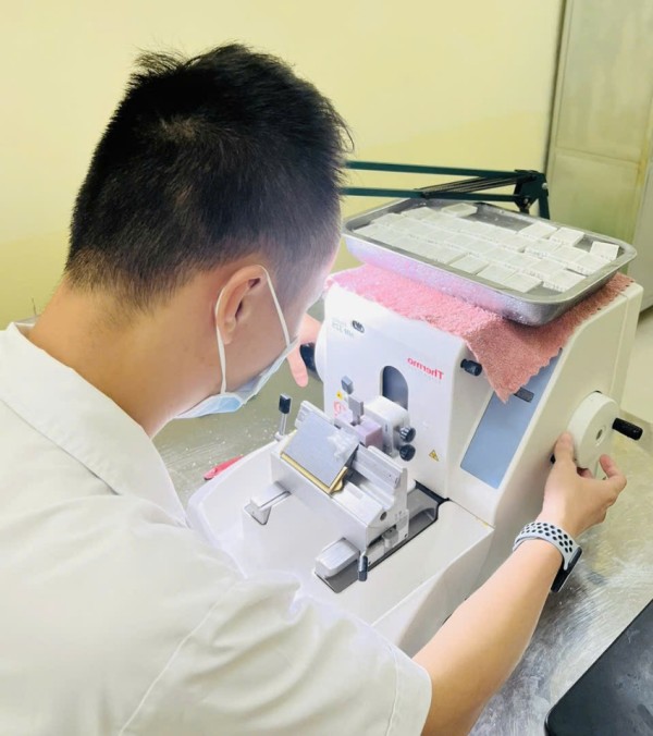 U thần kinh nội tiết ở ruột thừa – Một ca bệnh hiếm gặp tại Bệnh viện Đa khoa Hà Đông
