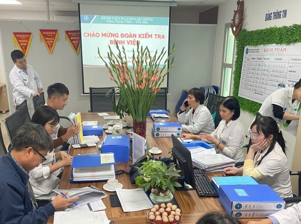 Bệnh viện Đa khoa Hà Đông: Triển khai công tác kiểm tra thi đua khoa phòng năm 2025