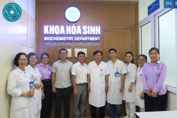 Khoa Hóa sinh Bệnh viện Đa khoa Hà Đông duy trì hiệu quả hệ thống quản lý chất lượng theo tiêu chuẩn ISO 15189:2022